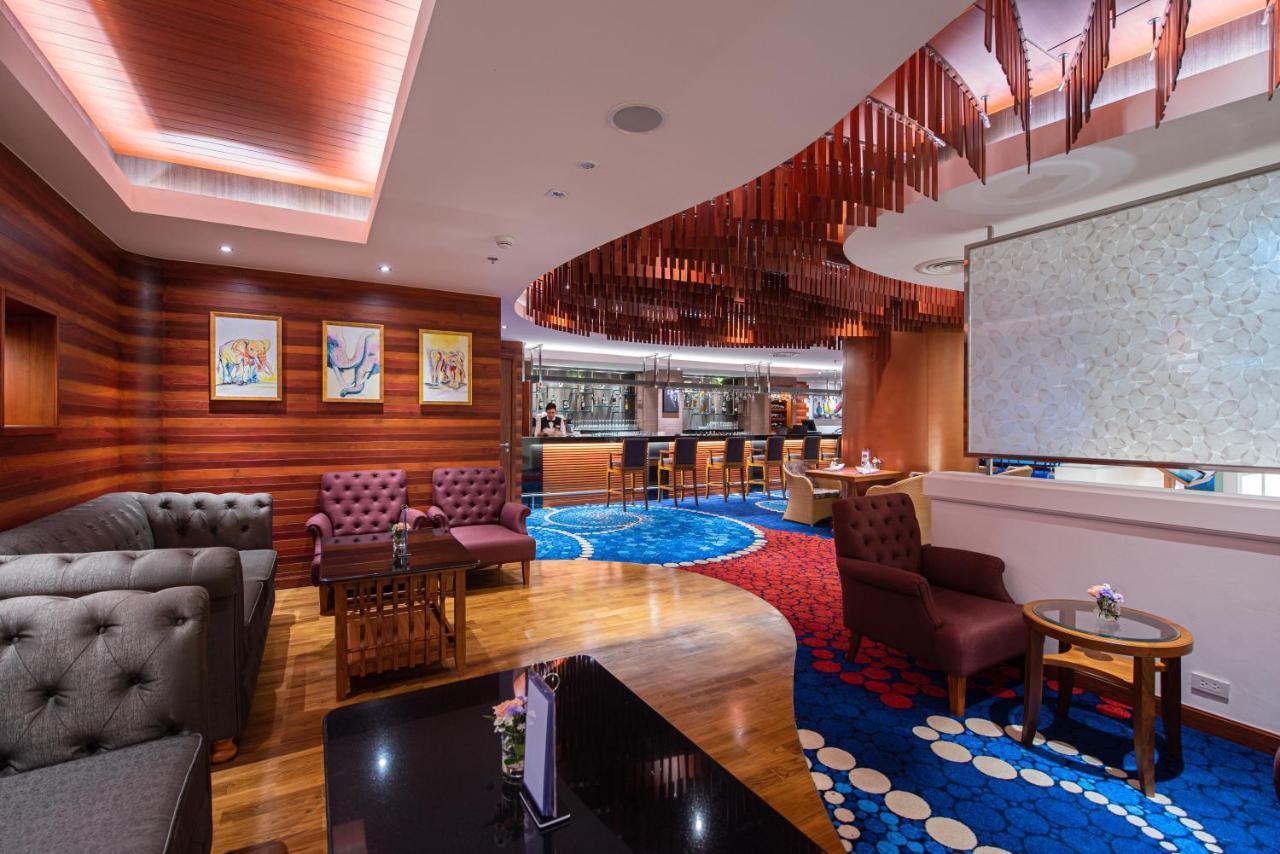 The Empress Premier Chiang Mai - Sha Extra Plus Екстериор снимка The lounge at the airport