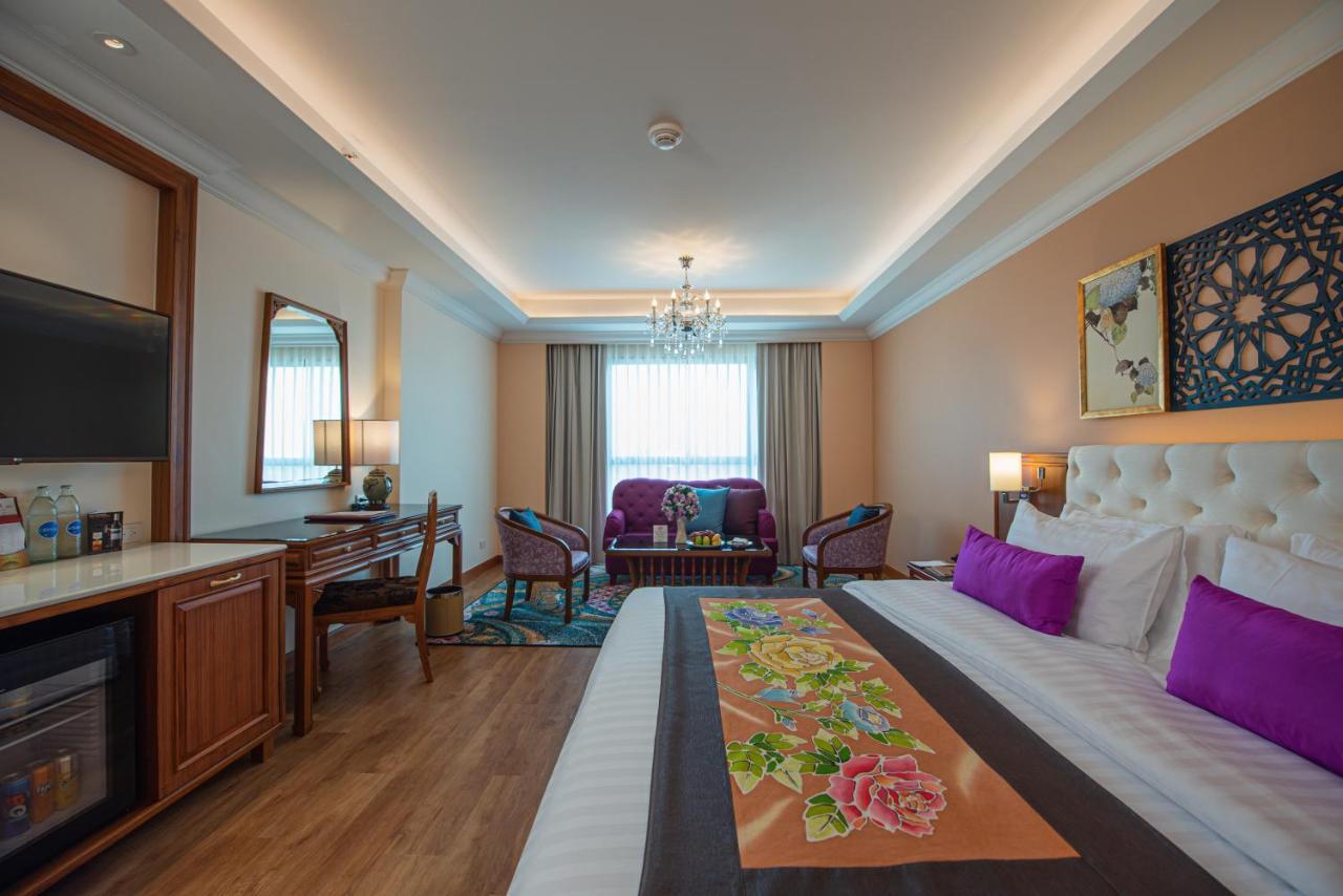 The Empress Premier Chiang Mai - Sha Extra Plus Екстериор снимка Deluxe Suite